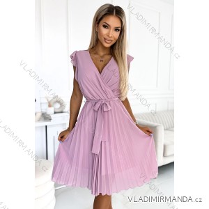 374-3 POLINA Faltenkleid mit Ausschnitt und Rüschen - dirty pink