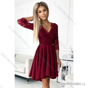 210-15 NICOLLE Kleid mit längerem Rücken und Ausschnitt - Burgunderfarbe