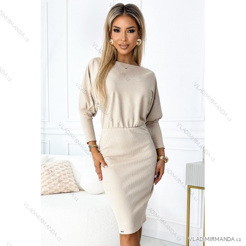 399-3 LARA Gestreiftes Kleid mit Bündchen an den Ärmeln – Beige