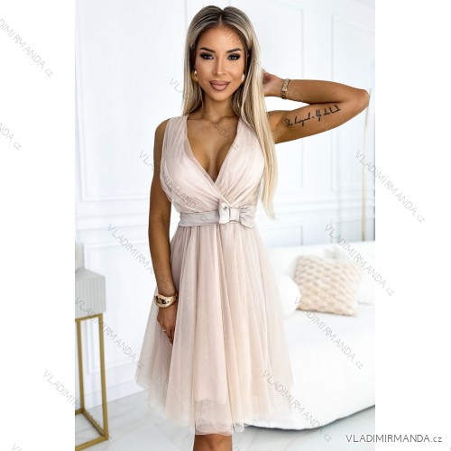 523-3 Tüllkleid mit Ausschnitt und Schleife – Beige