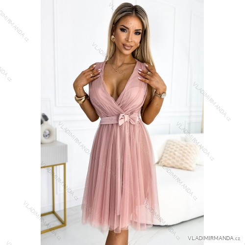 523-1 Tüllkleid mit Ausschnitt und Schleife – schmutziges Rosa