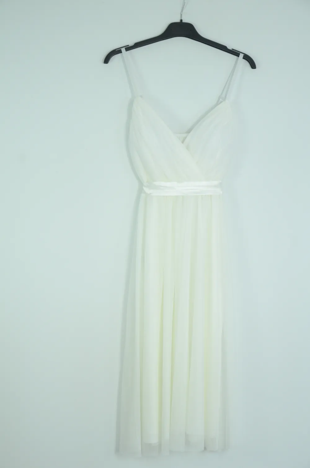 Šaty letní na ramínka dámské (S/M ONE SIZE) ITALSKÁ MÓDA IMPBB22B21841 weiß S / M