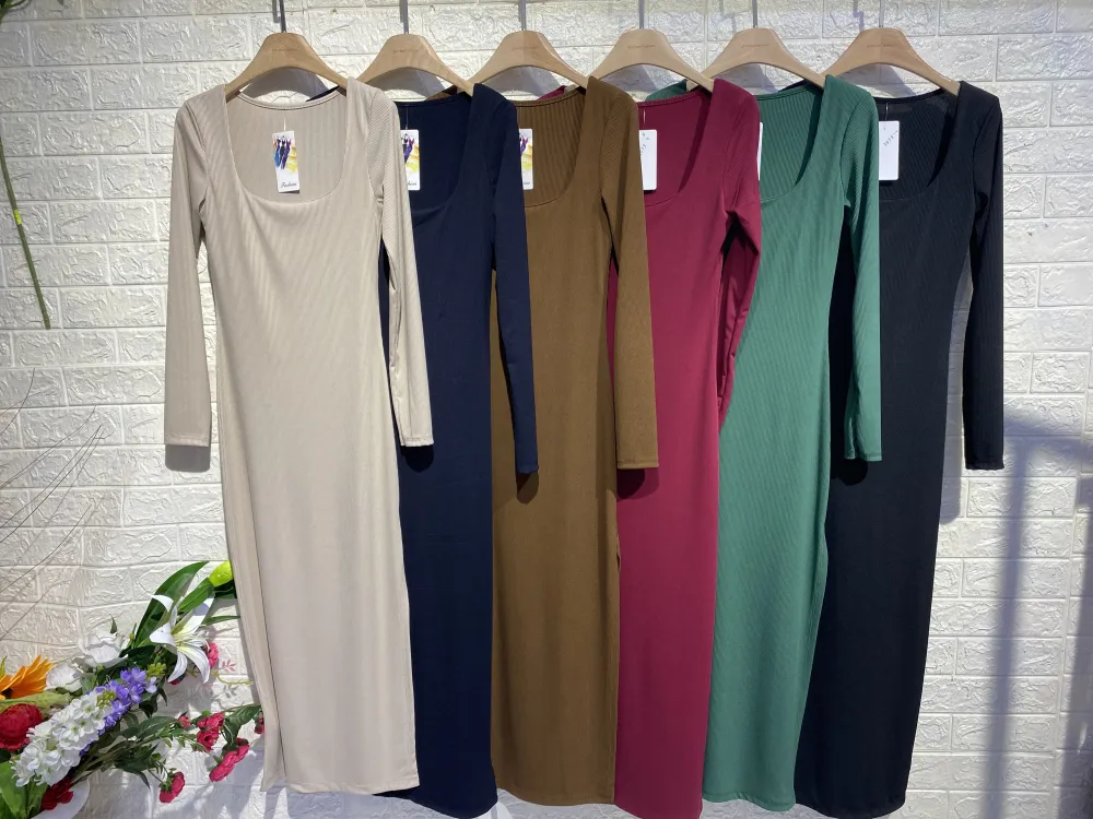 Elegantes ärmelloses Sommerkleid für Damen (S/M EINHEITSGRÖSSE) ITALIAN FASHION IMPGM232688