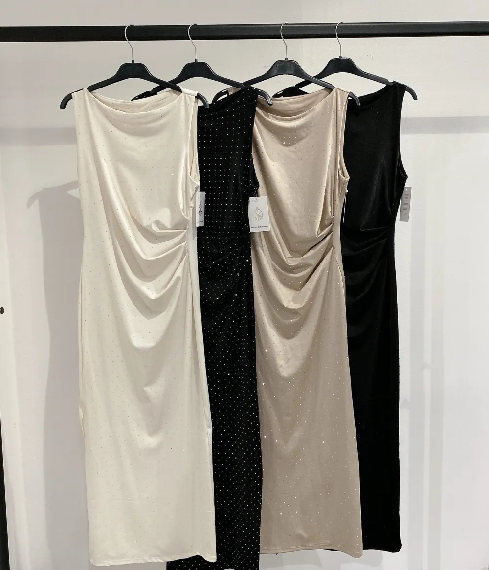 Langes, elegantes, trägerloses Damenkleid (Einheitsgröße S/M) ITALIAN FASHION IMPMD23333