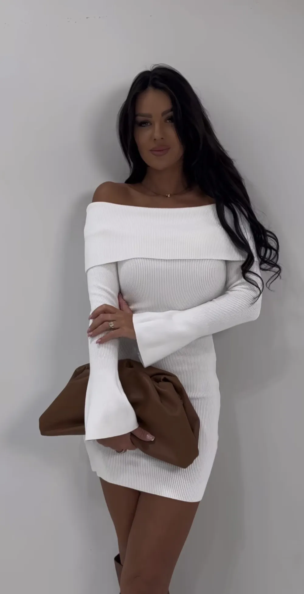 Kurzes Strickkleid mit langen Ärmeln für Damen (S/M/L Einheitsgröße) ITALIAN FASHION IMPLP2422770125