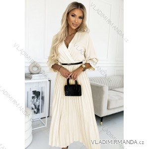 462-4 SERENA Plissiertes Maxikleid mit Ausschnitt, Gürtel und 3/4 Ärmeln - ecru