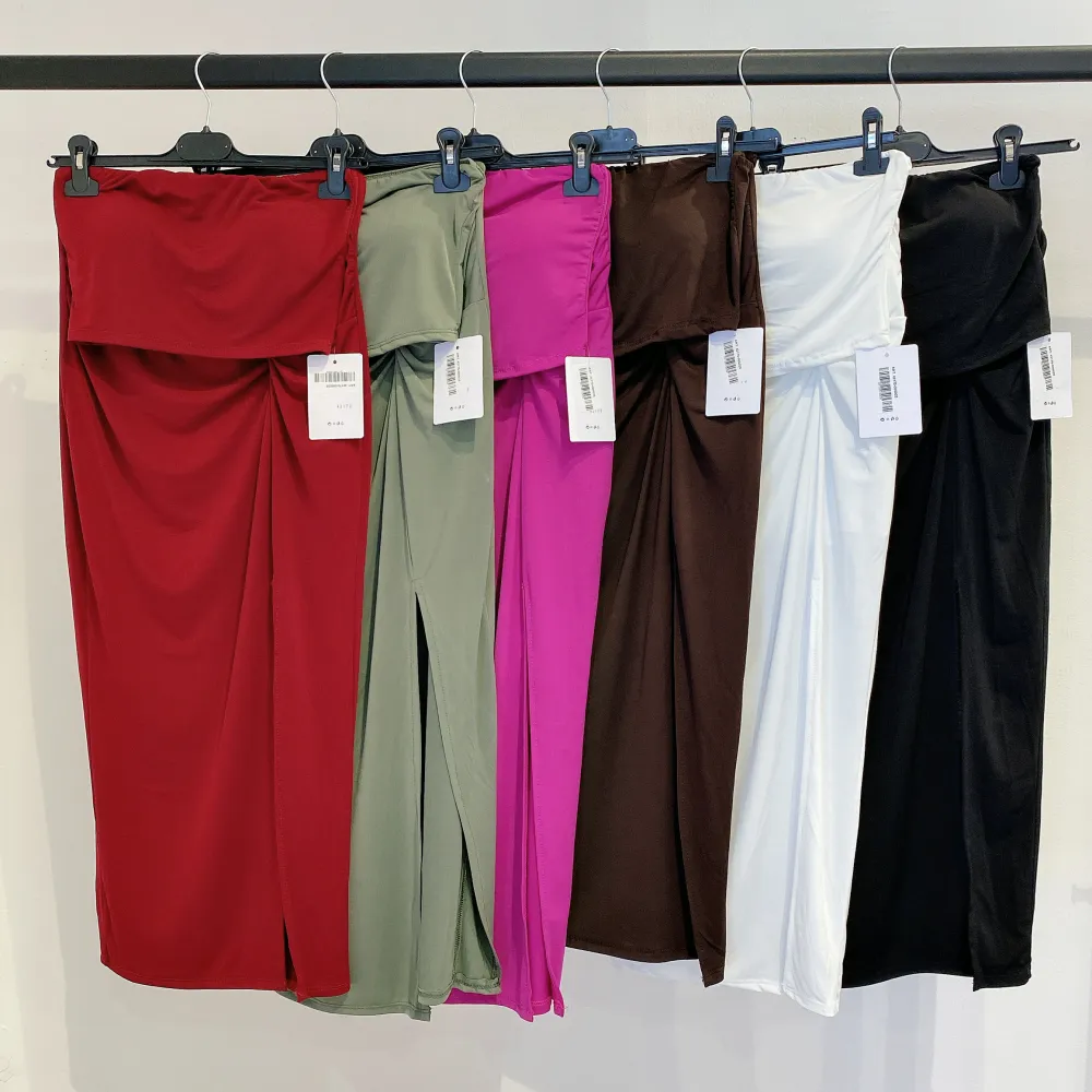Langes warmes Langarmkleid für Damen (S/M EINHEITSGRÖSSE) ITALIAN FASHION IMPMD245165AY