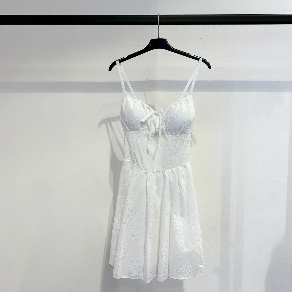 Damen-Sommer-Spitzen-Kurzarm-Boho-Kleid (Einheitsgröße S/M) ITALIAN FASHION IMPMD2385835