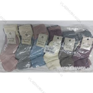 Dünne weihnachtliche Damensocken aus Baumwolle (35-38, 38-41) AURA.VIA AURA23SN517
