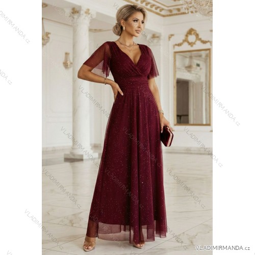 635-5 MELANIA langes, glänzendes Kleid mit Ausschnitt und kurzen Ärmeln - bordeauxrot