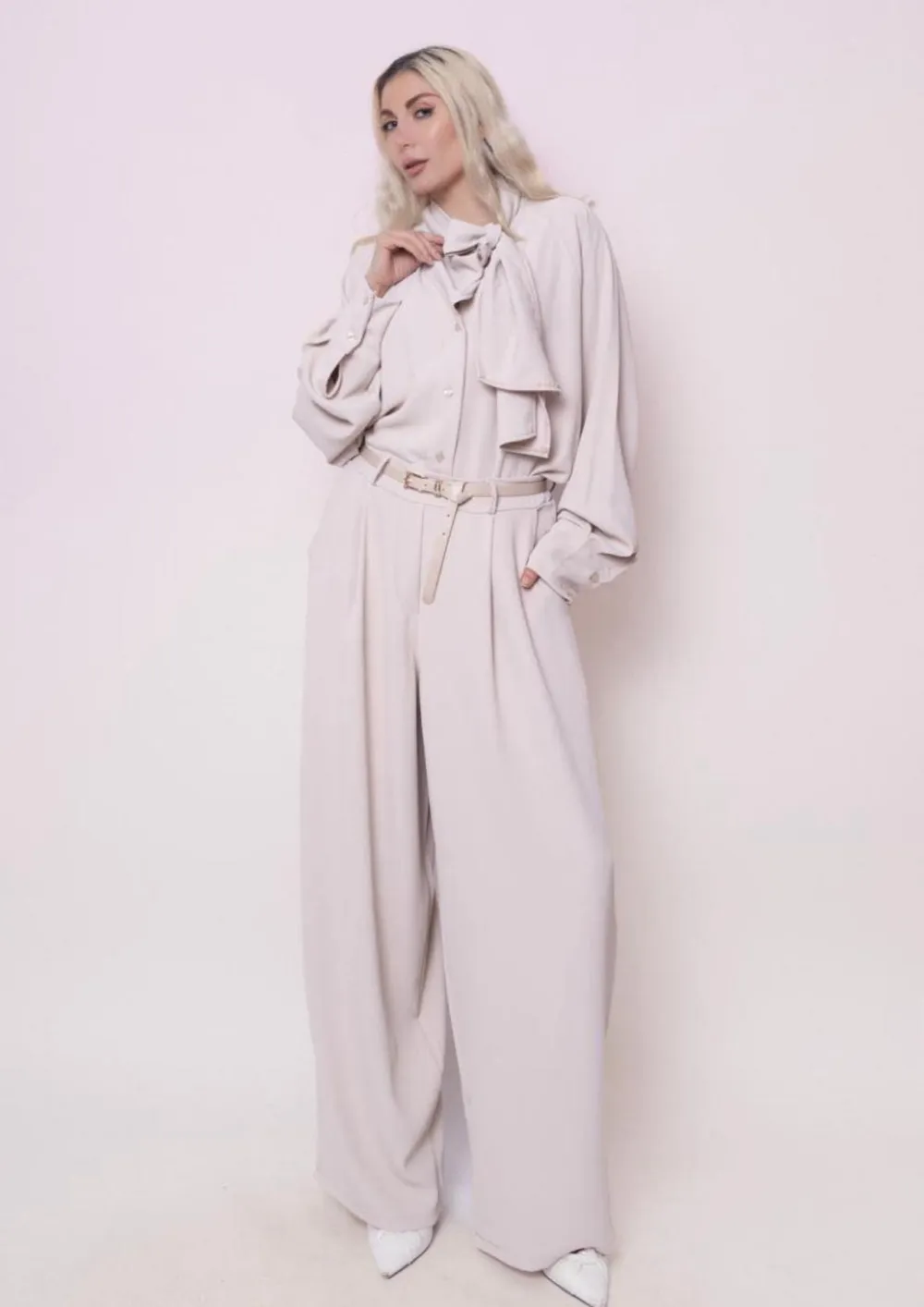 Elegante Hose mit Gürtel 3/4 kurz Damen (S/M/L Einheitsgröße) ITALIAN FASHION IMPLI257048