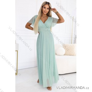 635-8 MELANIA Langes, schimmerndes Kleid mit Ausschnitt und kurzen Ärmeln - Pistazie