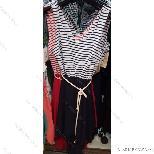 ITALIENISCHES Mode-Modell IM61713