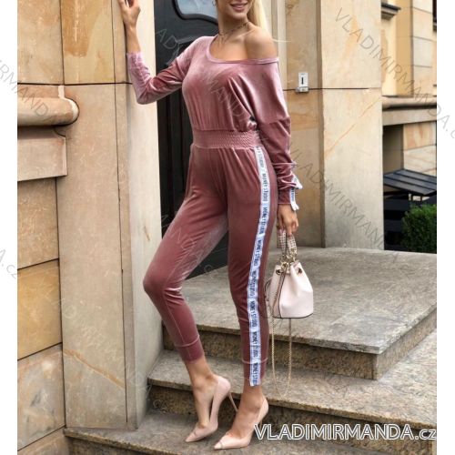 Langer Sommersport insgesamt auf Kleiderbügeln für Frauen (UNI S / L) TURKISH FASHION IMK20057