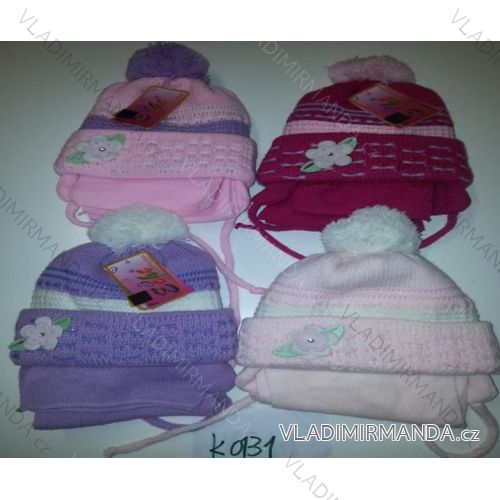 Satz von Schals und Babymützen (3-4 Jahre) ECHT K0131