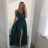 Langes Sommerkleid aus Satin mit Trägern Damen mit Gürtel (UNI S / M) ITALIAN FASHION IMM22INFINITE -   grüne Erbse -   S / M