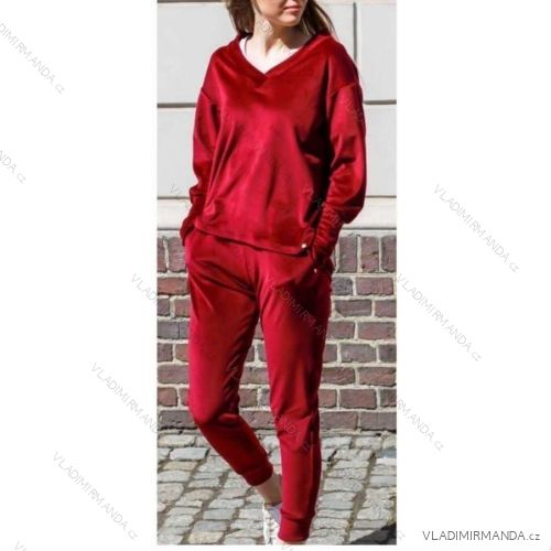 Samt-Trainingsanzug und Trainingsanzug-Set für Damen in Übergröße (XL/2XL Einheitsgröße) POLISH FASHION IMWT23185
