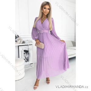 414-6 KLARA Faltenkleid mit Gürtel und Ausschnitt - Fliederfarbe